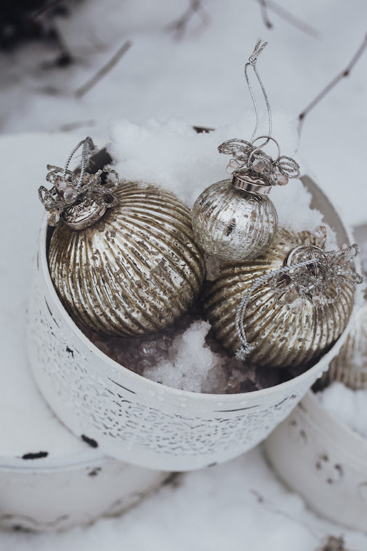 Kugel SANI Weihnachtsbaum Christbaum Weihnachtskugel antik silber mit Perlen gefärbtes Glas Christbaumschmuck Kugel Weihnachtsbaum Weihnachten Hänger 10cm
