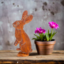 Dekoration zu Ostern Hase zum Hinstellen auf einer Platte Metall mit Edelrost Osterdeko Deko Osterhase