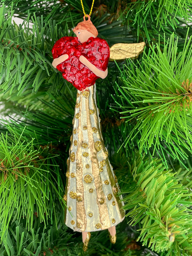 Christbaumschmuck Engel mit rotem Herz in einem creme-goldenen Kleid Baumschmuck 14cm