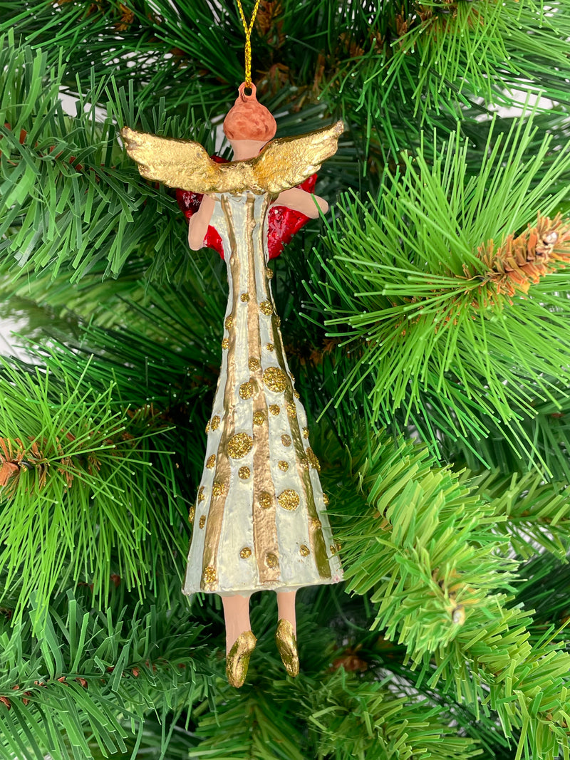 Christbaumschmuck Engel mit rotem Herz in einem creme-goldenen Kleid Baumschmuck 14cm