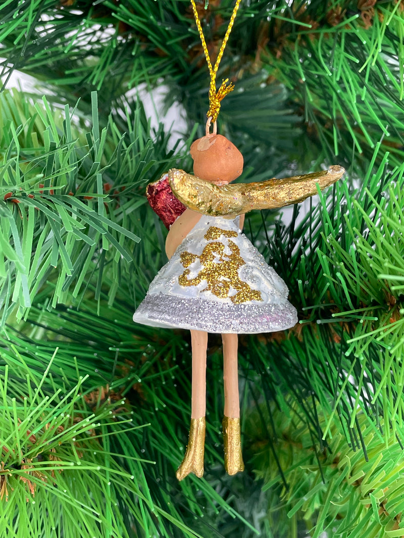 Kleiner Engel mit Geschenken mini Weihnachten Deko Hänger Christbaumschmuck 8 cm weiß silber