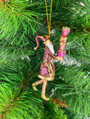 Kleiner Gabenträger Weihnachtsmann mit Geschenk mini Weihnachten Deko Hänger Christbaumschmuck 8 cm rot-grün