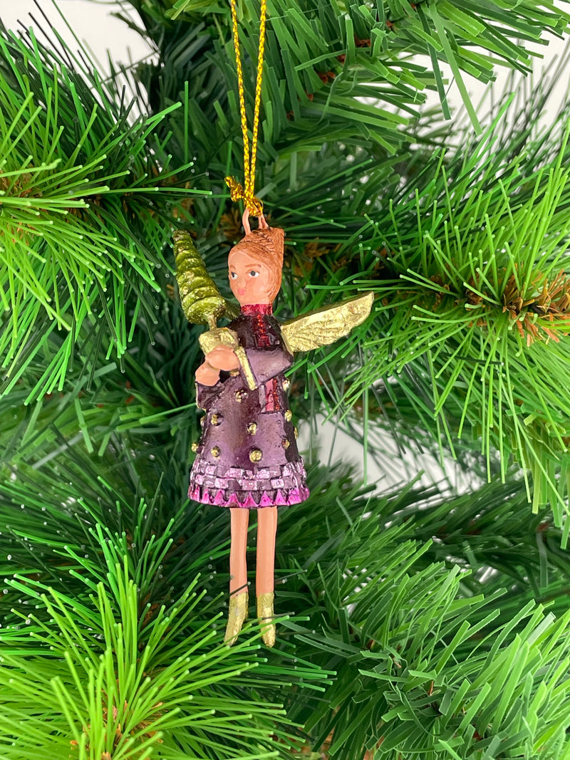 Kleiner Engel mit Weihnachtsbaum mini Weihnachten Deko Hänger Christbaumschmuck 8 cm lila gold