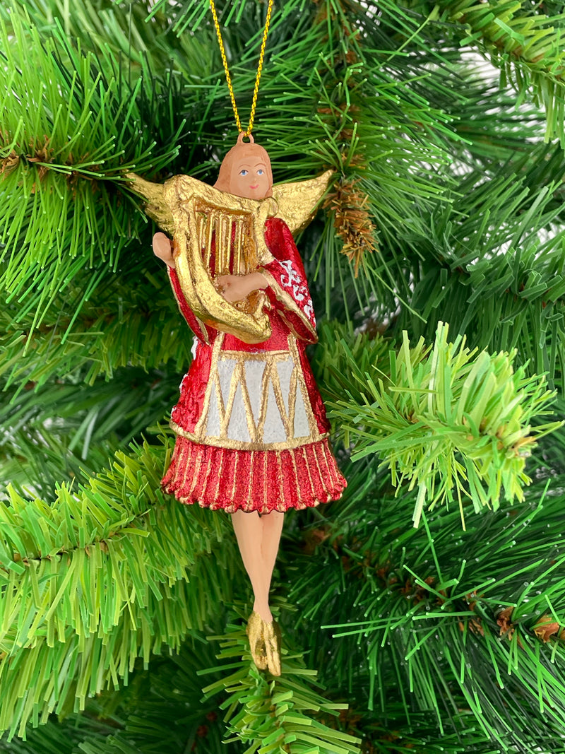 Christbaumschmuck Engel in einem rot-weißen Kleid  und einer goldenen Harfe Baumschmuck 14cm hoch
