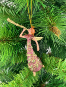 Kleiner Engel mit Flöte Musikengel mini Weihnachten Deko Hänger Christbaumschmuck 8 cm weinrot