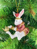 Hase mit Kanne und rotem Hut Deko Hänger Ostern handbemalt Baumschmuck 7 cm