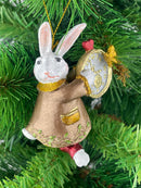 Hase mit Uhr in einem braunen Jacket Deko Hänger Ostern handbemalt Baumschmuck 10 cm