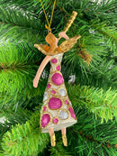 Christbaumschmuck Engel mit Fanfare in einem pink silber weißen Kleid Baumschmuck 16cm
