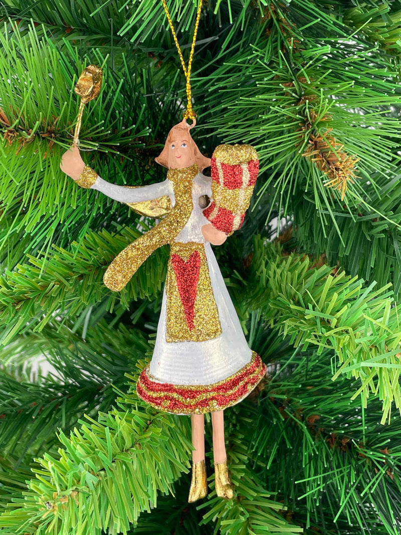 Christbaumschmuck  Engel in einem weiß-roten Kleid mit Stern und Geschenken Baumschmuck 15cm
