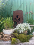 Lichtobjekt Dekosäule  zum Stellen  mit Efeu Ranken Säule Metall mit Edelrost Deko 22,5x22,5x60 cm