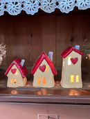 Dekorationsfigur Haus Braun Rot Keramik Deko Gartendeko mit Herz in drei Größen