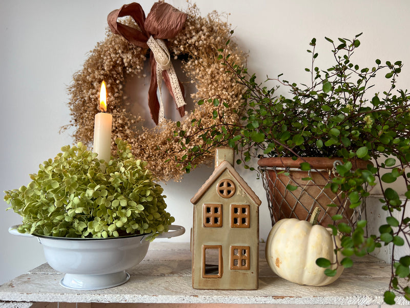 Haus Keramikhaus Windlicht Keramik Dekoration Häuschen Windlicht Weihnachten creme/beige B/T/H: 8 x 7 x 16cm