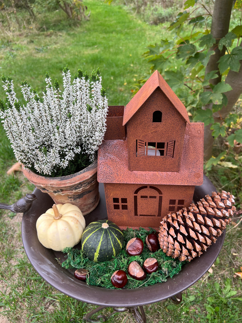 Gartendeko Vogelhaus Hexenhaus Haus Windlicht zum Stellen Metall Rost Deko H/B/T: 31/18/14 cm