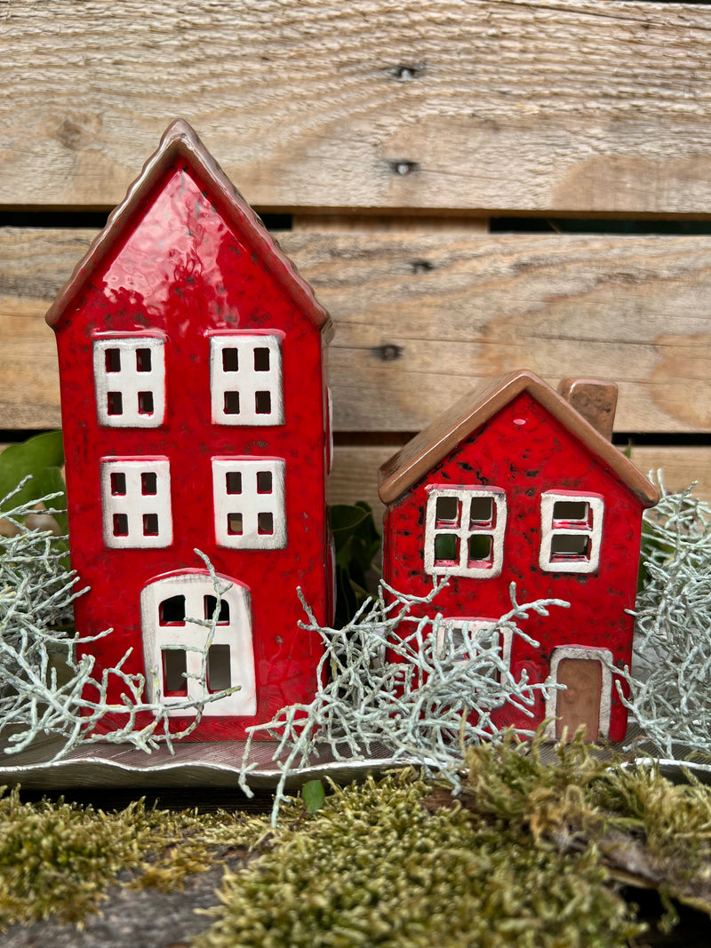 Haus Keramikhaus Keramik Windlicht Dekoration Häuschen Weihnachten dunkelrot/braun in zwei Größen