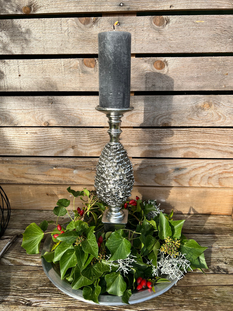 Kerzenhalter Kerzenständer Zapfen groß silberfarben Weihnachten elegant schick Kunstharz 38cm hoch