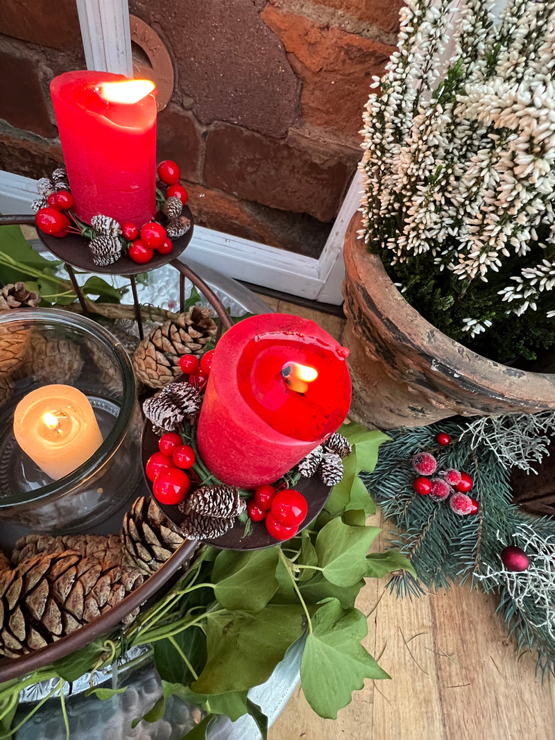 Kranz Zapfen Beeren rot braun für Gesteck Kerzenhalter Dekoration Herbst Advent Weihnachten 7cm Durchmesser