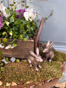 Hase KANTI Figur aus Polyresin antikgold patiniert Vintage Ostern Osterdeko Dekoration Osterhase H/B/T 9,5/3,5/7 cm