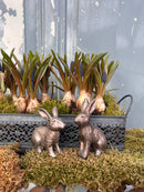 Hase KANTI Figur aus Polyresin antikgold patiniert Vintage Ostern Osterdeko Dekoration Osterhase H/B/T 9,5/3,5/7 cm