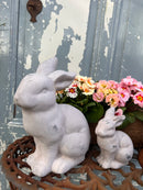 Gartendeko Hase Figur aus Keramik Vintage Ostern Osterdeko Dekoration Osterhase grau in zwei Größen
