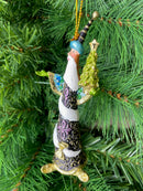 Christbaumschmuck Figur Weihnachtsmann mit Baum aubergine Baumschmuck 14cm