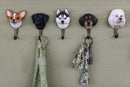 KLEIDERHAKEN PUDEL Hund Garderobe Wandhaken massiv Landhaus Vintage handgeschnitzt und handbemalt Holz und Metall-Haken 11,5cm hoch