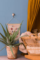 KLEIDERHAKEN ROBBE Garderobe Wandhaken massiv Landhaus Vintage handgeschnitzt und handbemalt Holz und Metall-Haken 11cm hoch