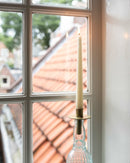 Kerzenhalter für Flaschen Flaschenkerzenhalter Halter für Kerzen in matt goldfarben aus Metall fairtrade H/B/T: 8/8/8cm