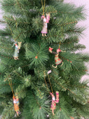 Kleiner Gabenträger Wichtel mit Geschenk mini Weihnachten Deko Hänger Christbaumschmuck 8 cm grün-rot-gold