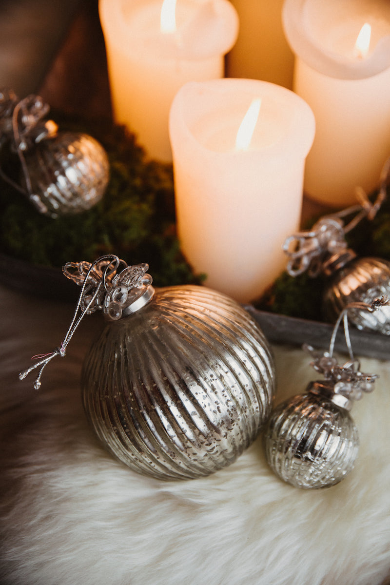 Kugel SANI Weihnachtsbaum Christbaum Weihnachtskugel antik silber mit Perlen gefärbtes Glas Christbaumschmuck Kugel Weihnachtsbaum Weihnachten Hänger 5cm