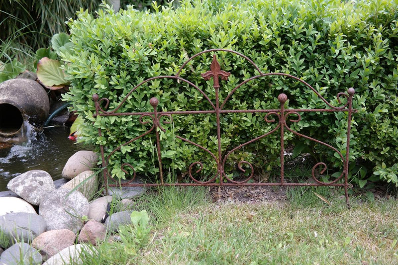 Beetzaun Gartenzaun Rankhilfe Herz Eisen Rost Deko H:50 cm x L:60cm