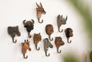 KLEIDERHAKEN NASHORN Garderobe Wandhaken massiv Landhaus Vintage handgeschnitzt und handbemalt Holz und Metall-Haken 12cm hoch