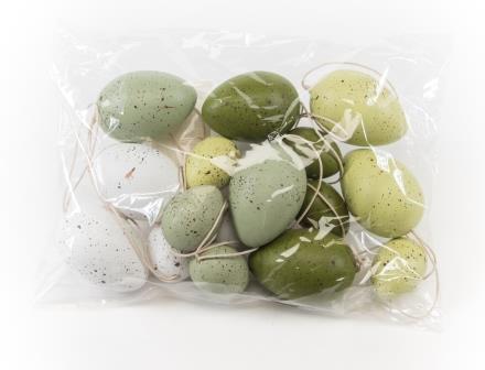 16-er Set Ostereier Eier aus Kunststoff zum Aufhängen sortiert mit Schnur Dekoeier Plastikeier Ostern Deko grün-weiß