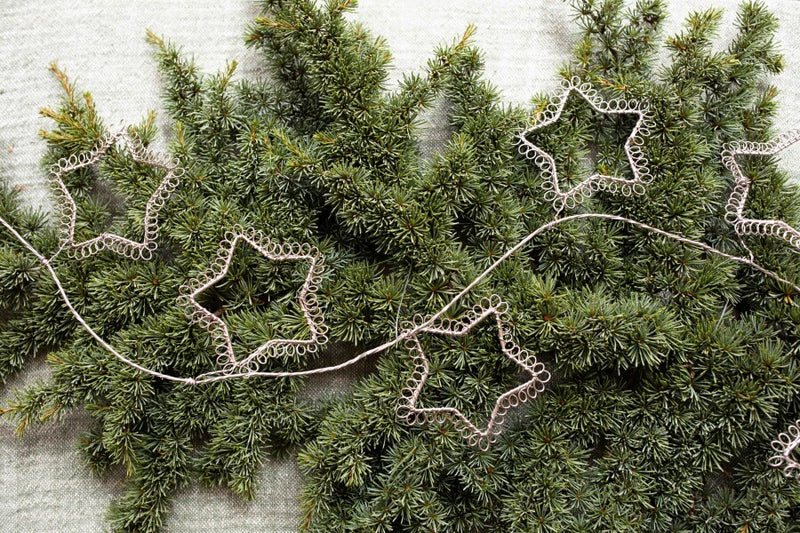 Girlande Kette mit Sternen aus Metall gold fairtrade Handarbeit Weihnachten Dekoration Christbaum 11cm x 195cm lang